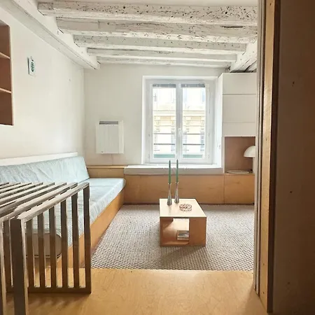 Peaceful Flat In Appartamento Parigi